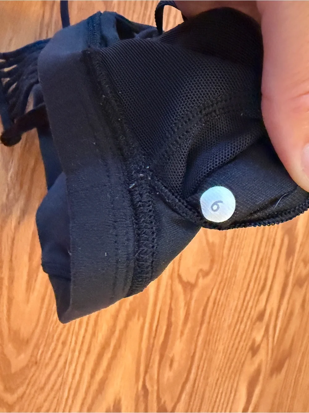 lululemon athletica True Self II Black Strappy Back Sports Bra, Size 6